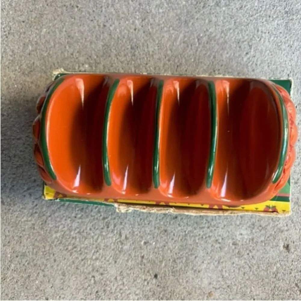 Giftco Chili Pepper Taco Shell Holder *New*